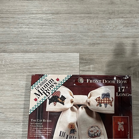 NWT Debbie Mumm Bows The Cat Rules Counted Cross Stitch Kit - Picture 4 of 15